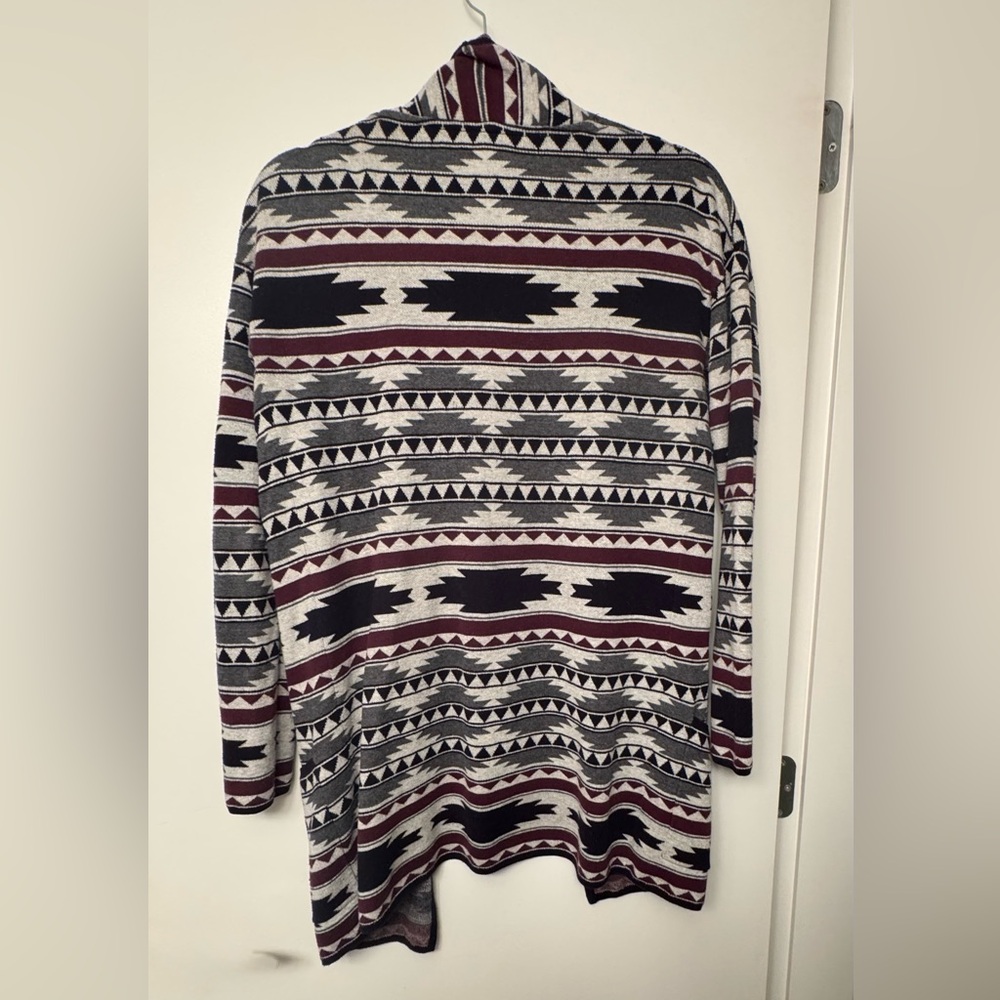 Twik Tribal Aztec Print Open long Cardigan Sweater | Simons | US XS - Picture 3 of 7